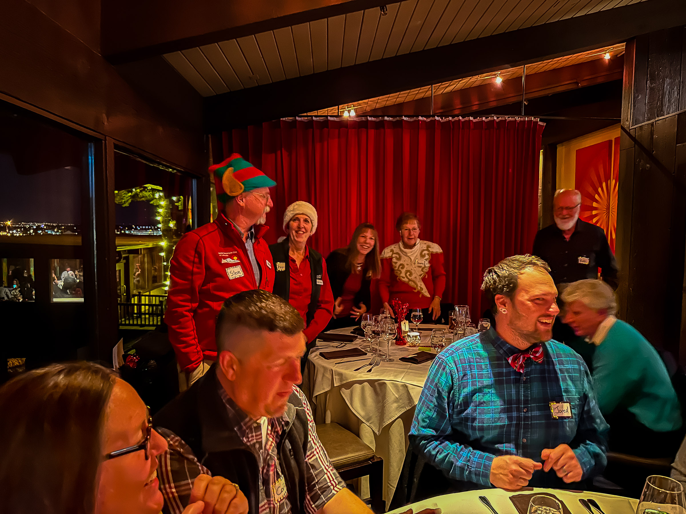 The club had is annual Holiday party at Simms Steak house last night. It's a great venue with an incredible view of the city. We had over 80 members attending for a great time.